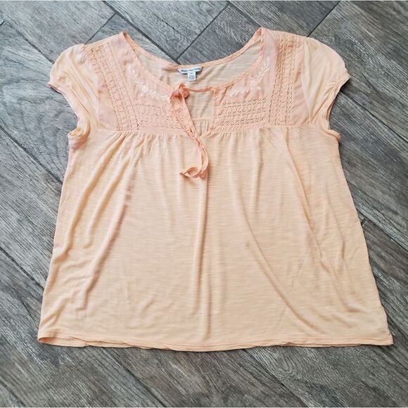 American Eagle Peach Swiss Dot Embellished Cap Sleeve Top - Picture 12 of 12